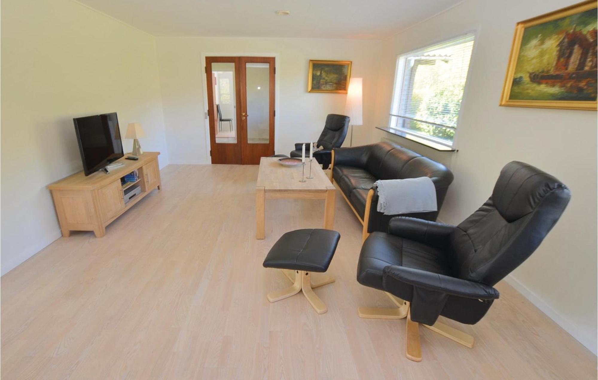 Stunning Home In Augustenborg With Kitchen Exteriör bild