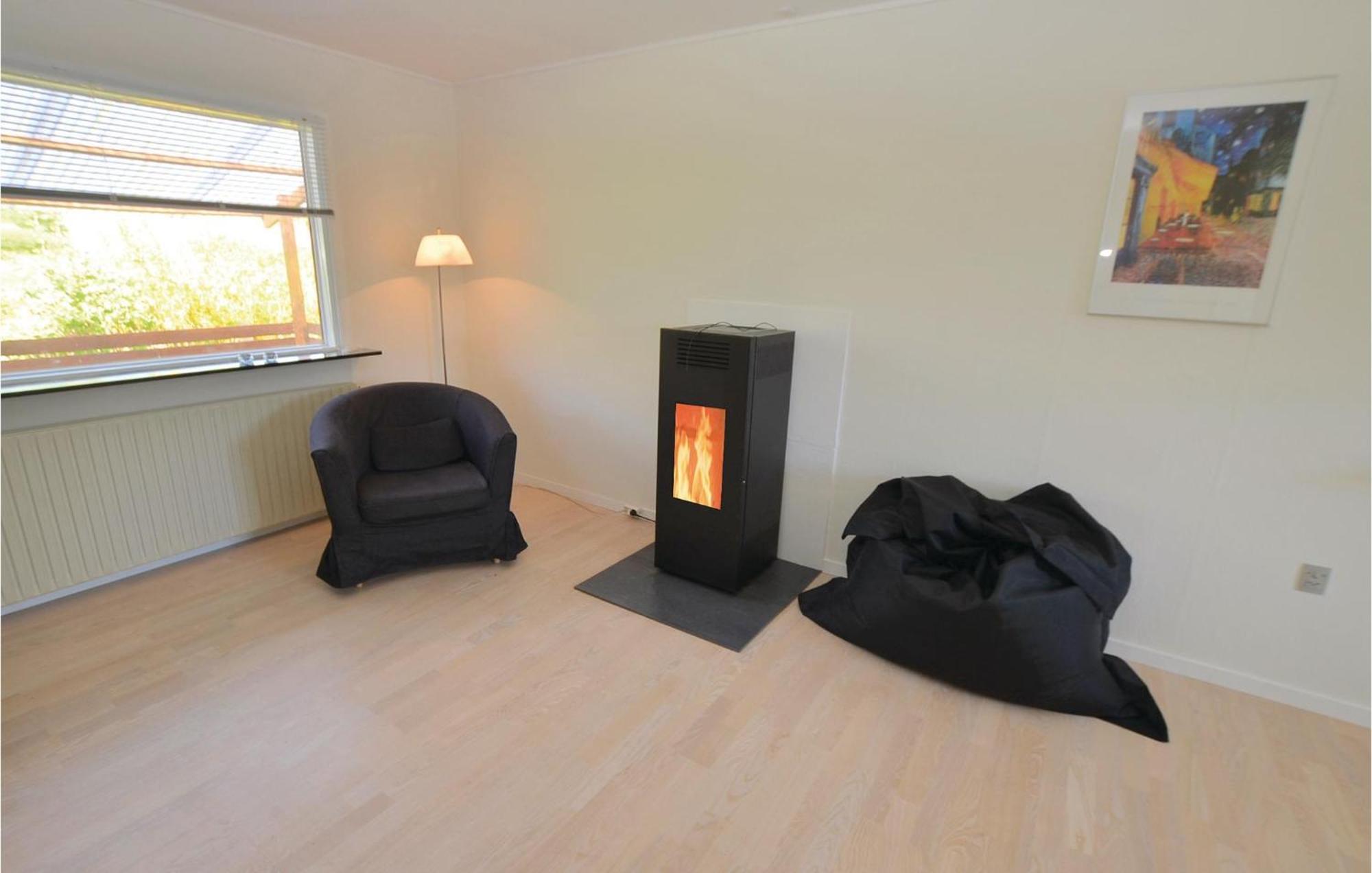 Stunning Home In Augustenborg With Kitchen Exteriör bild